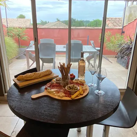 Apartment Le Loft Duplex, 2 Terrasses, Au Coeur Du Village